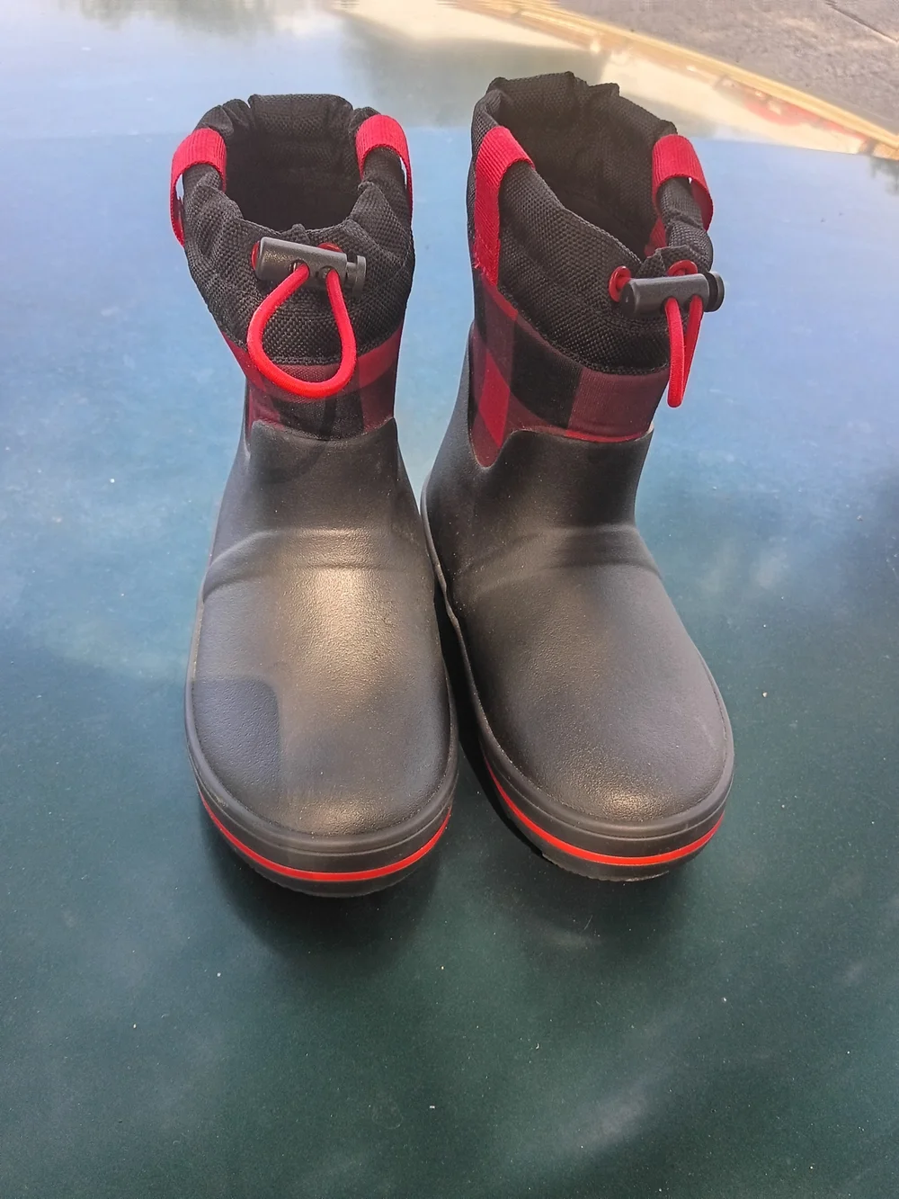 Cat & Jack Black and Red Kids Rain Boots